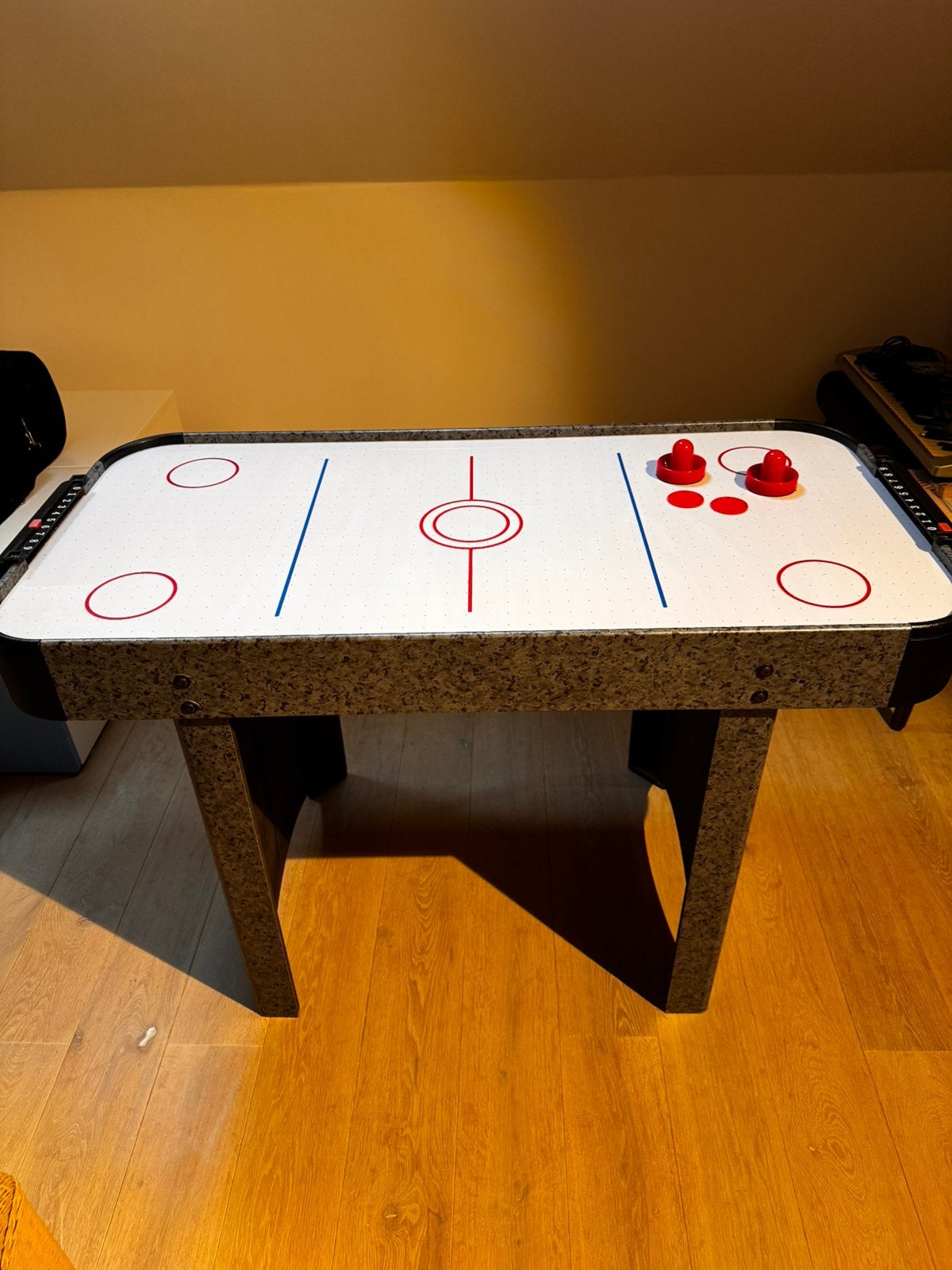 Airhockey, Enlèvement, Comme neuf