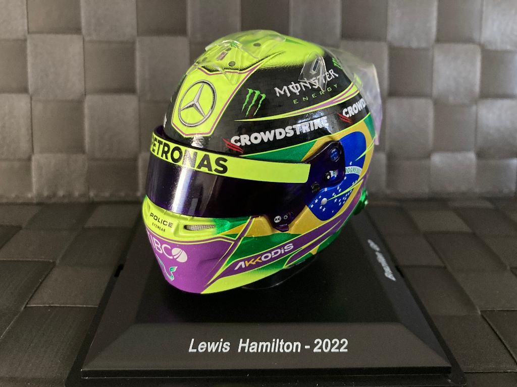Lewis Hamilton 1:5 helm 2022 Brazilian GP Mercedes AMG W13, Enlèvement ou Envoi, Neuf, ForTwo