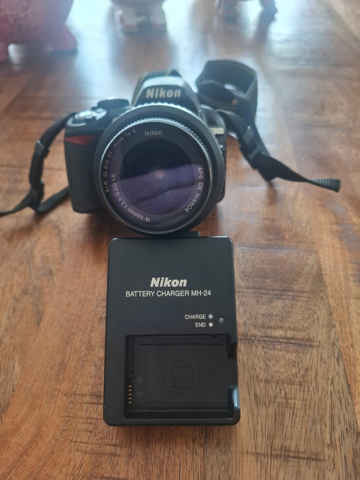 nikon D3100, Spiegelreflex, Ophalen of Verzenden, Zo goed als nieuw, Nikon