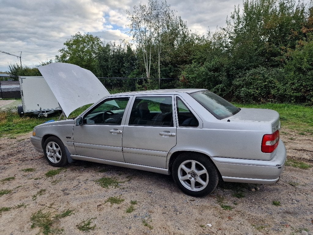 Volvo s70 2.5 turbo, Auto's, 4 deurs, Zwart, Lederen bekleding, Leder