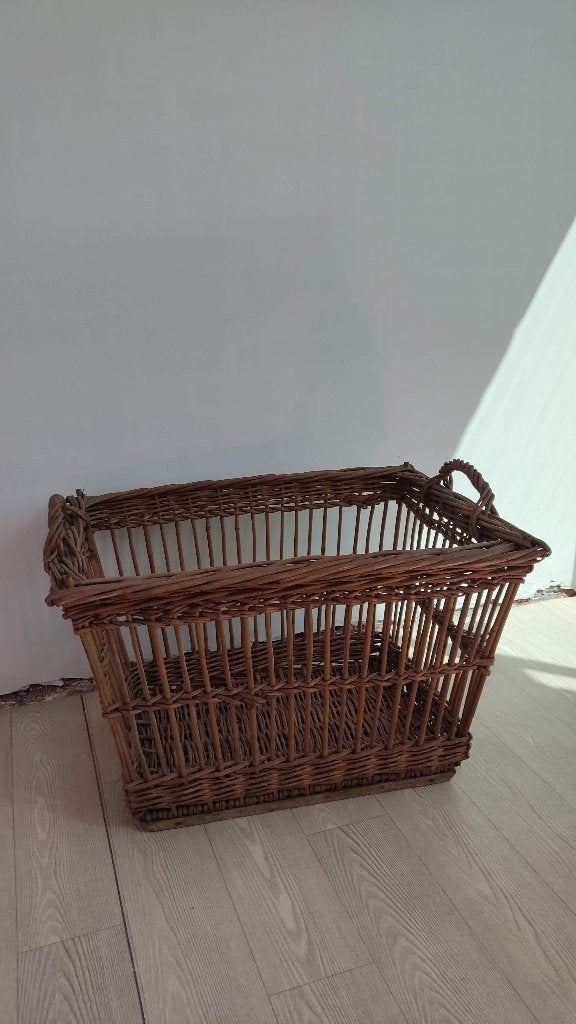 rieten mand, Huis en Inrichting, Ophalen, Gebruikt, Gevlochten, Mand