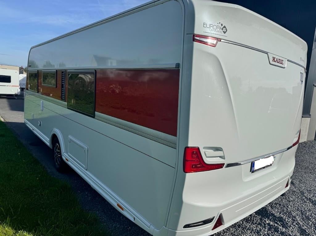 KABE SAFIR 600 TDL 2024, 2 aparte bedden, Rondzit, Schokbreker, Bedrijf