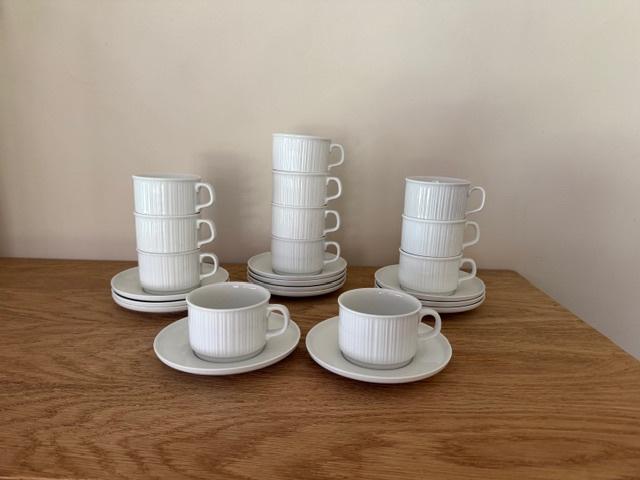 Nieuwe 12-delige set tassen + ondertassen Rosenthal (nr5008), Maison & Meubles, Neuf, Uni, Enlèvement, Porcelaine