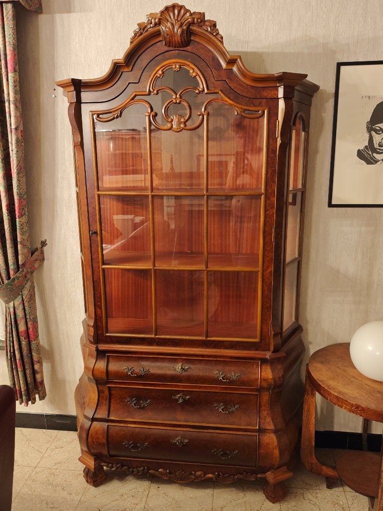 Klassieke vitrinekast / servieskast in hout met glazen deur, Ophalen, Gebruikt, 100 tot 150 cm, Klassiek