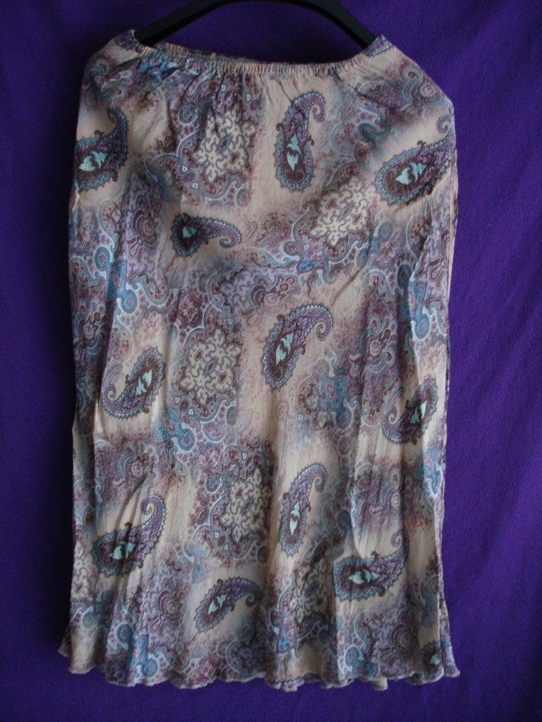 Leuke zomerrok beige - paars - blauw met motieven., Beige, Maat 42/44 (L), Ophalen of Verzenden, Gedragen