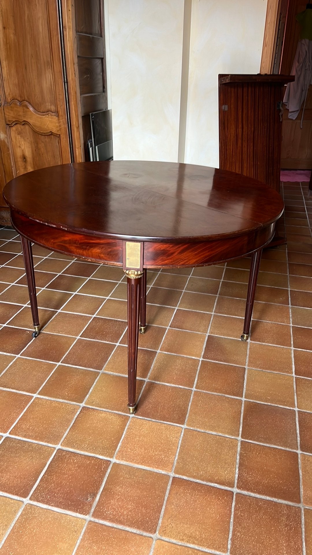 Table en acajou style directoir, Enlèvement
