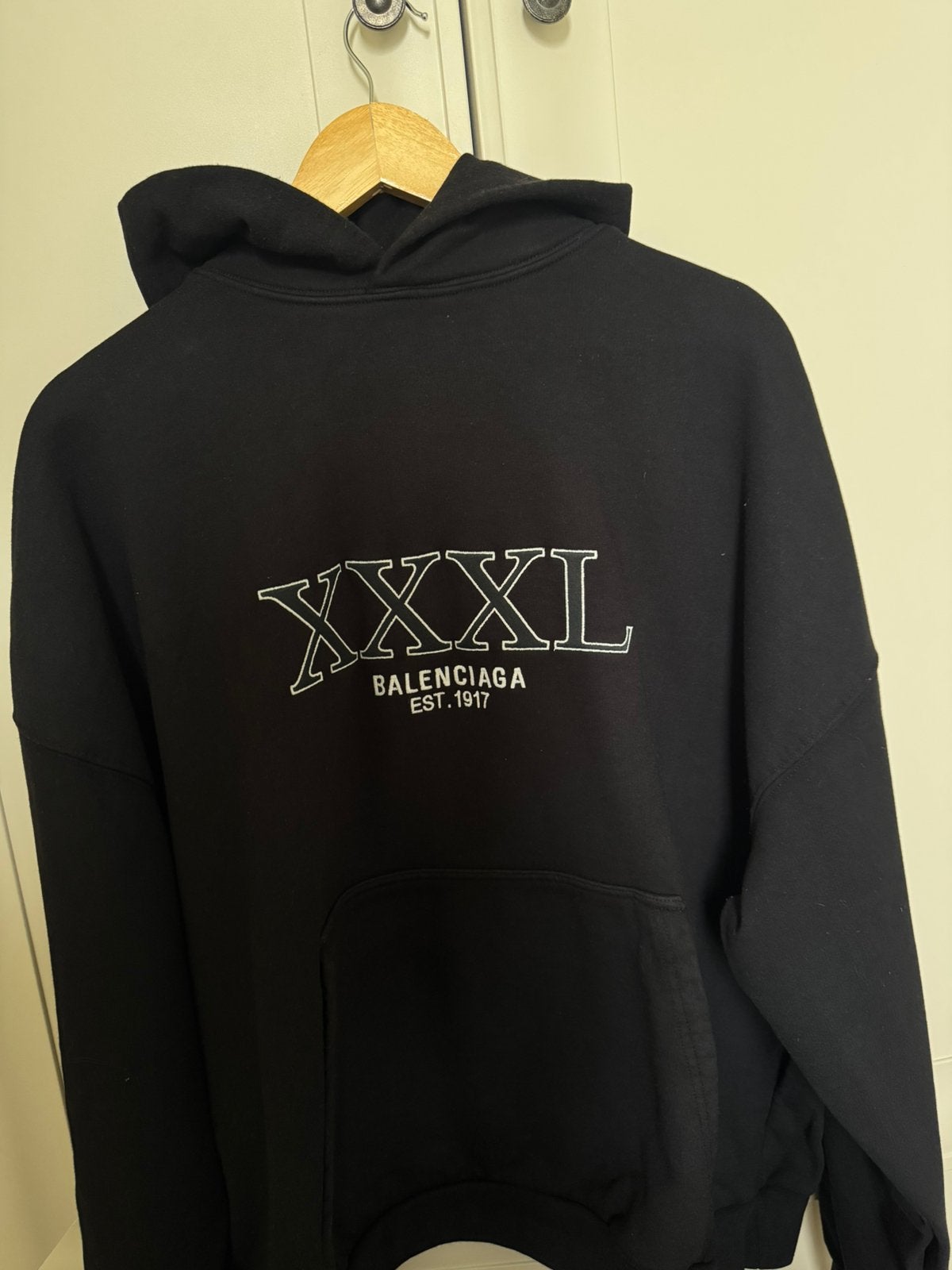 Balenciaga Hoodie, Vêtements | Hommes, Pulls & Vestes, Enlèvement, Comme neuf, Autres tailles, Noir