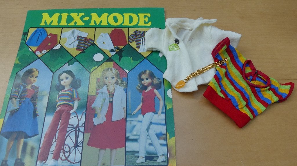 Vintage Fleur outfit (1229), Verzamelen, Ophalen, Gebruikt, Kleertjes