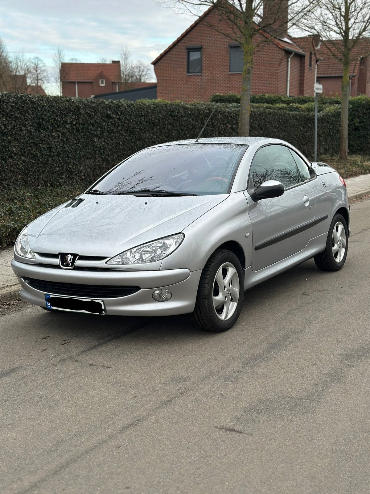 Peugeot 206 cc/ 105 000 km/ essence/homologuée, Autos, Peugeot, Achat, Cabriolet, Particulier