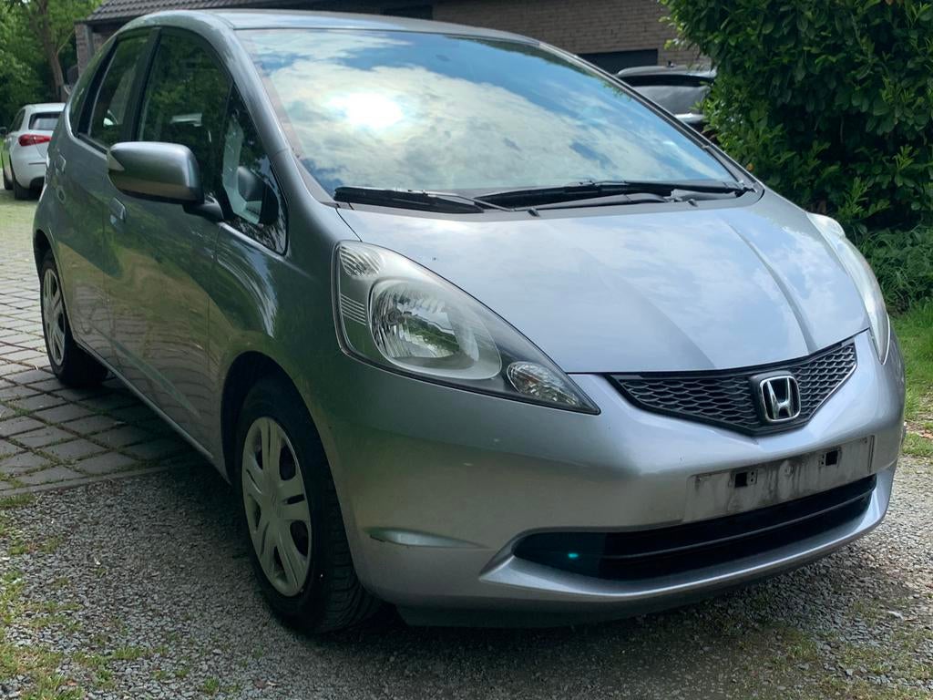 Honda Jazz 1.3i bj.2010 benzine 200.000km, Auto's, Honda, Voorwielaandrijving, 4 cilinders, Bedrijf, Euro 4