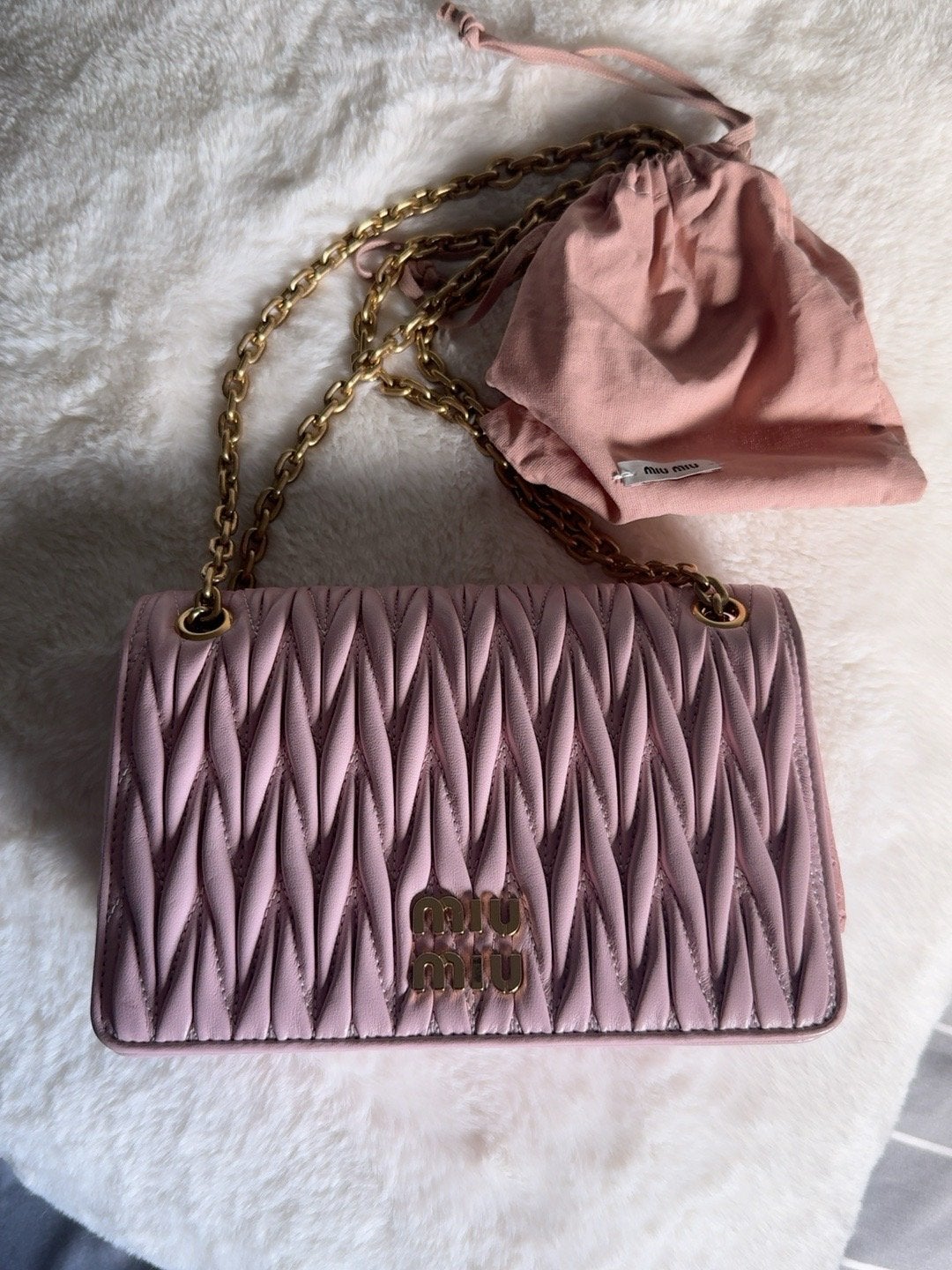 Miu Miu  Matelassé Nappa Mini Bag – Alabastro, Handtassen en Accessoires, Ophalen of Verzenden, Nieuw, Roze