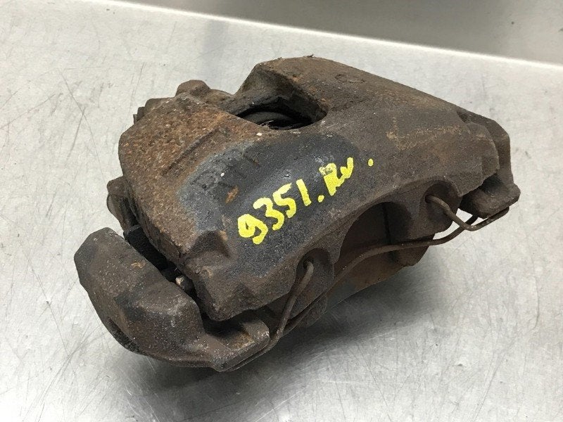 REMKLAUW RECHTS VOOR ABS Mazda 3 Sport (BK), Gebruikt, Mazda