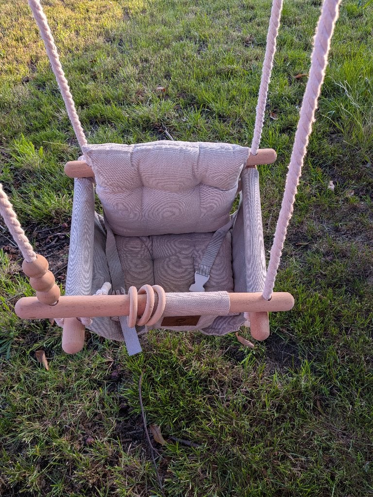 Balançoire grise pour bébés jusqu'à 4 ans (30 kg), Enfants & Bébés, Jouets | Extérieur | Aires de jeux, Comme neuf, Balançoire