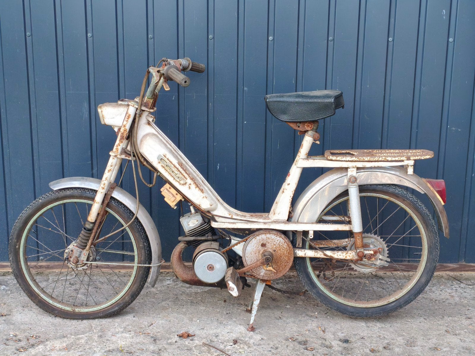 Gezocht: Motobécane Cady frame met papieren, Ophalen of Verzenden