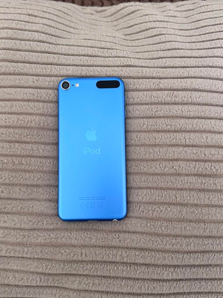 à vendre ipod touch 7em gen, Enlèvement ou Envoi, Comme neuf, Dock ou câble, Touch