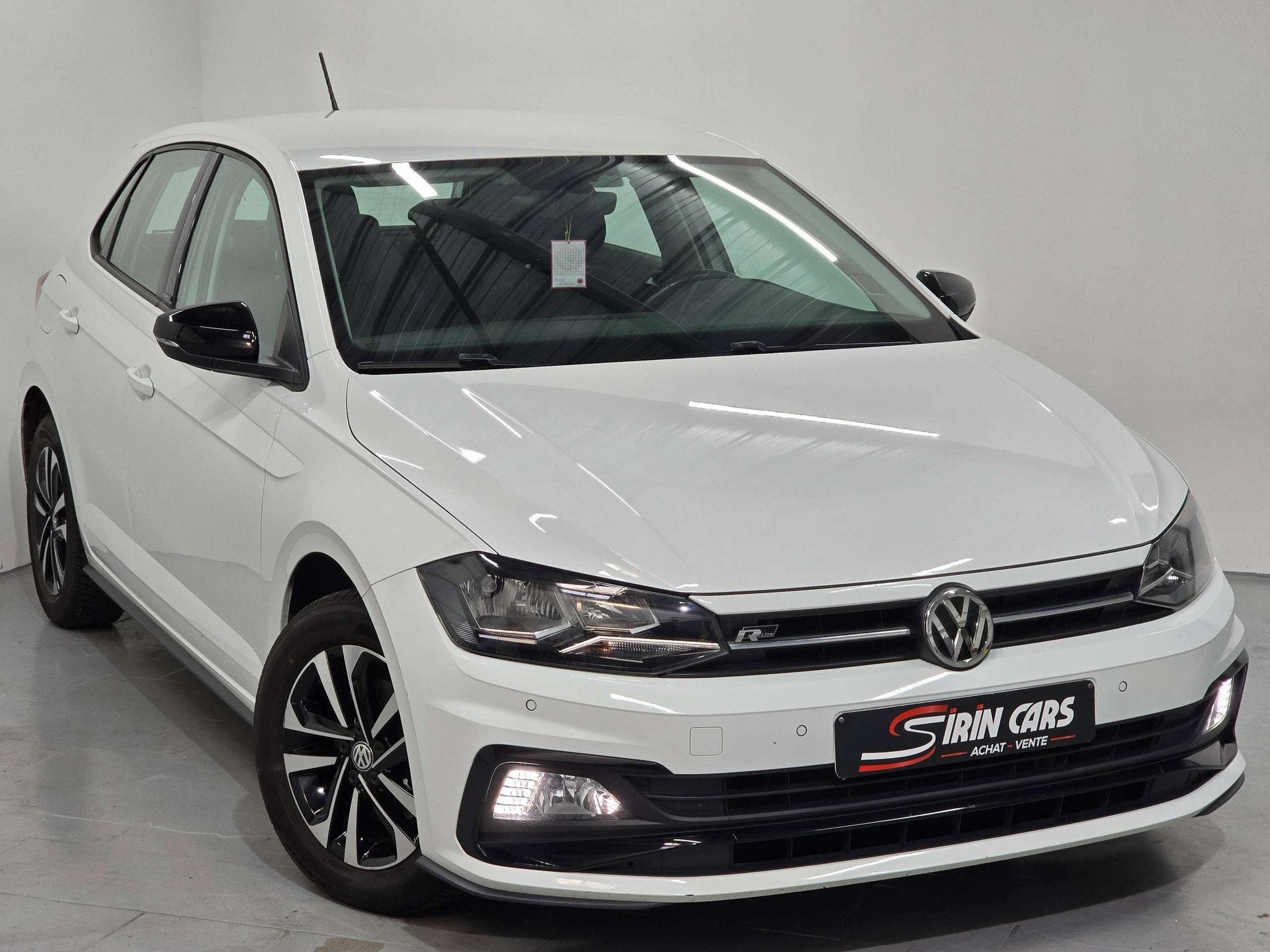Volkswagen Polo R Line | KEYLESS | Carplay | ACC | 1ier prop, Autos, Volkswagen, Commande vocale, Achat, Euro 6, Entreprise