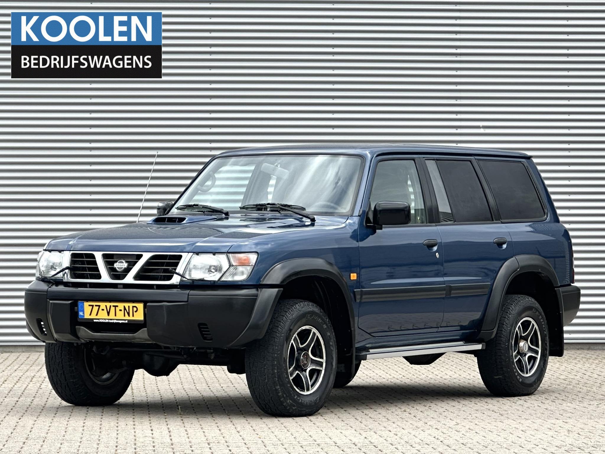 Nissan Patrol GR 3.0 Di Comfort voll B-stijl, Autos, 2430 kg, Achat, Entreprise, Boîte manuelle