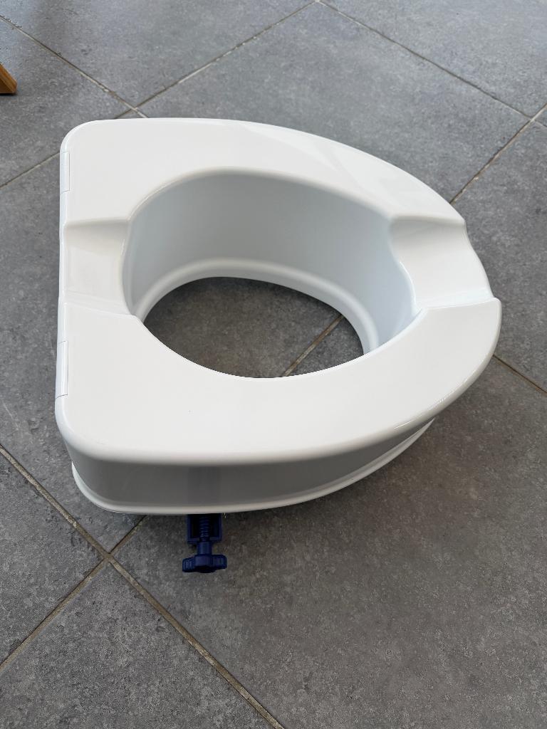 Toiletverhoger 14 cm, Diversen, Verpleegmiddelen, Zo goed als nieuw, Ophalen of Verzenden