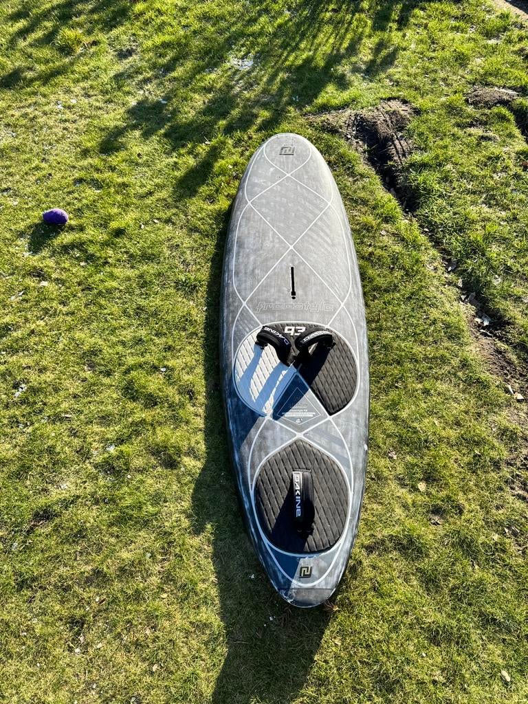 Patrik diethelm freestyle, 93 liter, Watersport en Boten, Windsurfen, Ophalen, Gebruikt, Plank