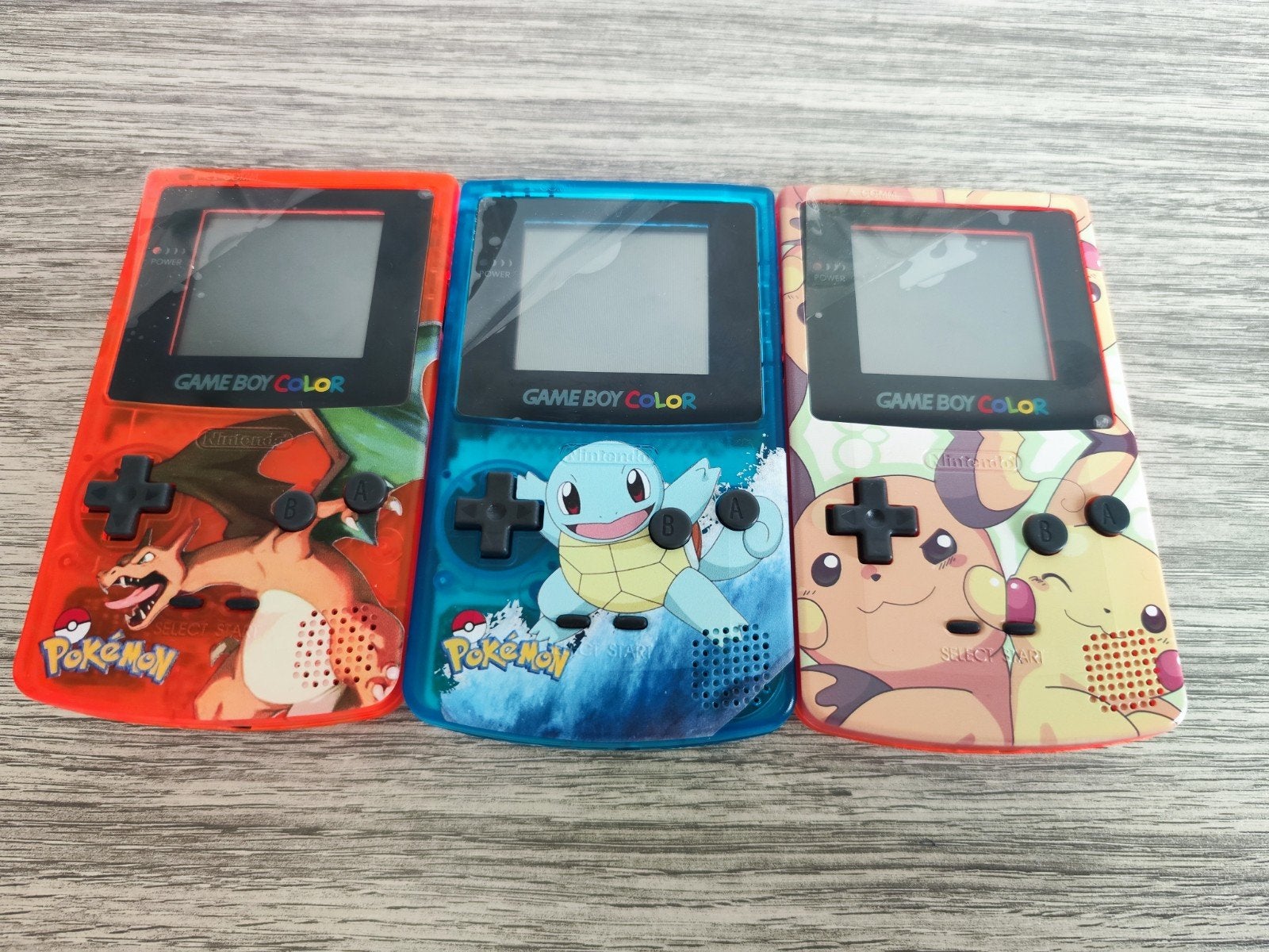 Game Boy Color Pokémon Edition + 2 games, Games en Spelcomputers, Ophalen of Verzenden