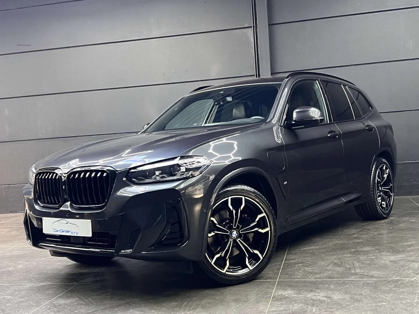 BMW X3 xDrive30e Hybrid / M SPORT Pack / 2023 (automatique), Autos, BMW, Cuir, Achat, Euro 6, Noir