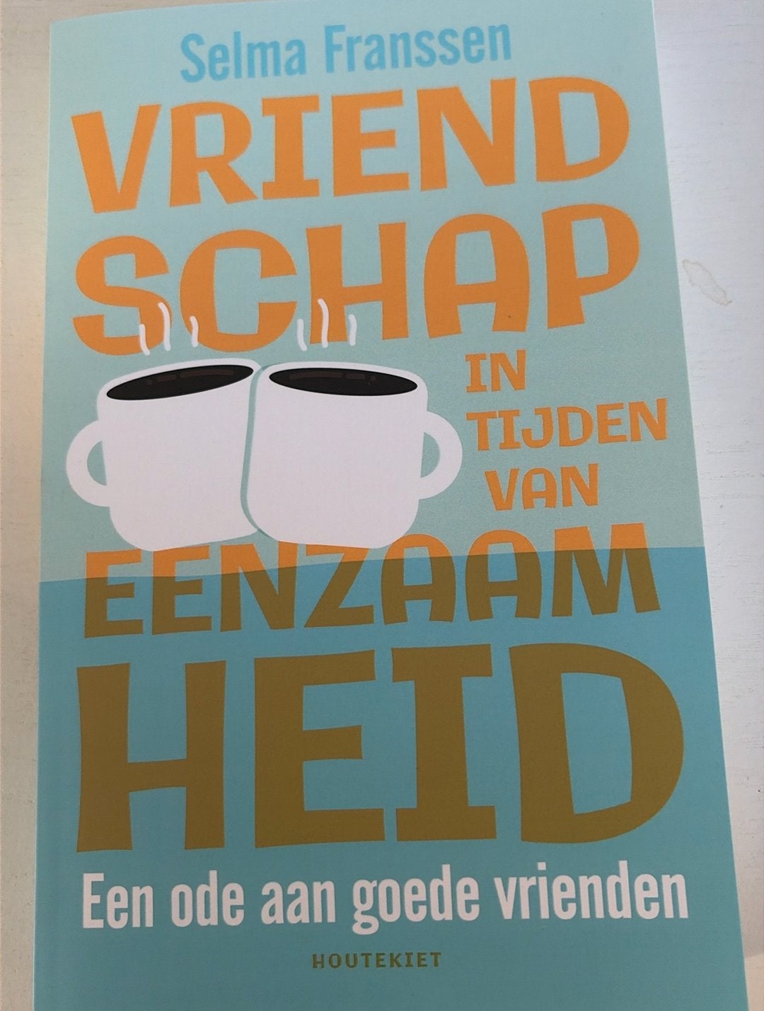 Vriendschap in tijden van eenzaamheid, Enlèvement, Neuf