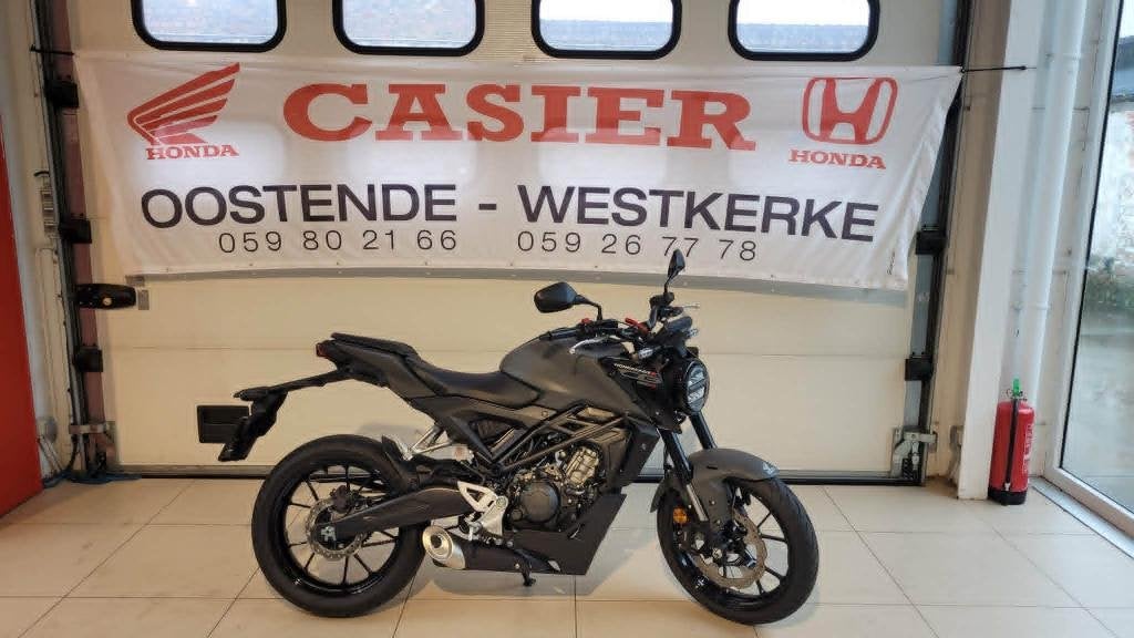 Honda CB125R   ( van 2026 met 500 km ), Motoren, Motoren | Honda, Nieuw, Particulier, 125 cc, 11 kW of minder