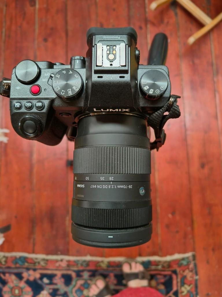 Panasonic Lumix DC-S5 + Sigma 28–70mm lens, TV, Hi-fi & Vidéo, Appareils photo numériques, Autres Marques, Moins de 4 fois, Enlèvement