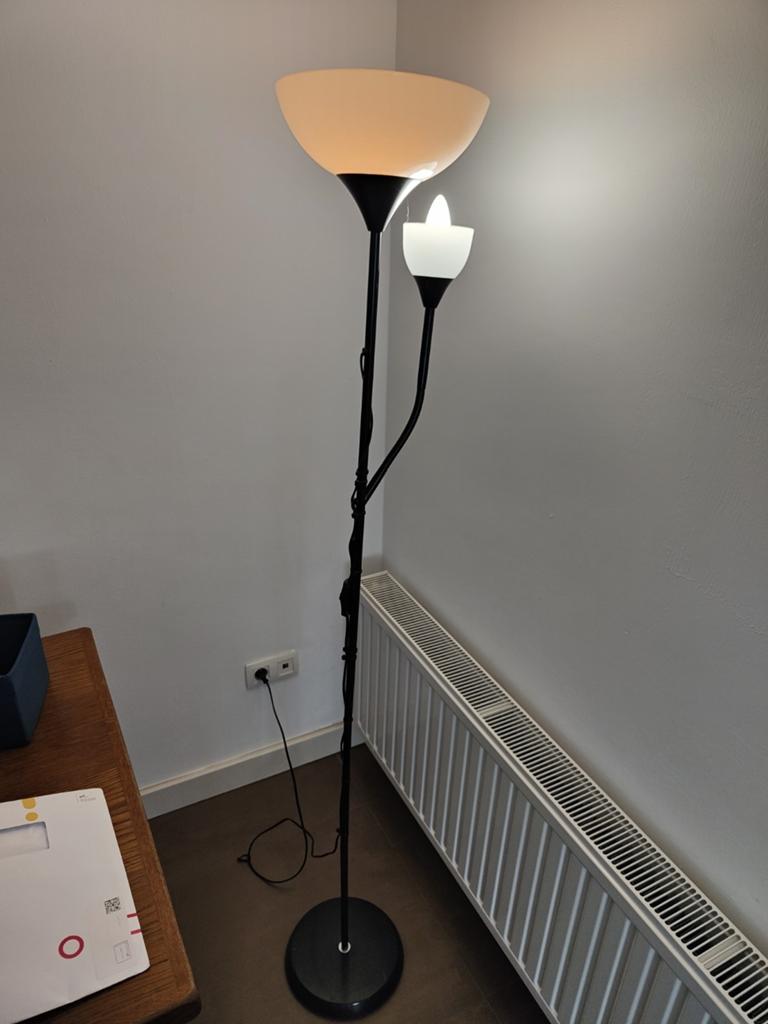 Vloerlamp, Huis en Inrichting, Lampen | Vloerlampen, Ophalen, Zo goed als nieuw