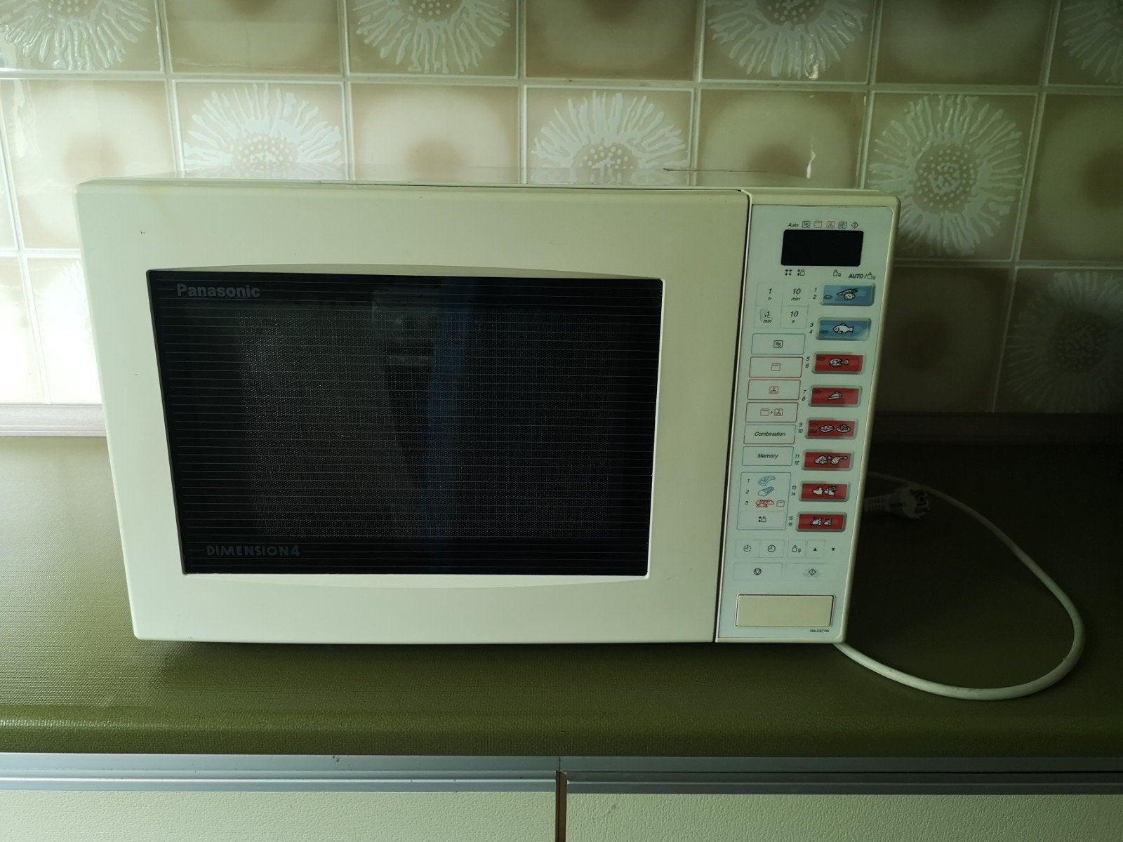 Combi oven, Enlèvement, Utilisé, Four à micro-ondes combiné, Plaque tournante
