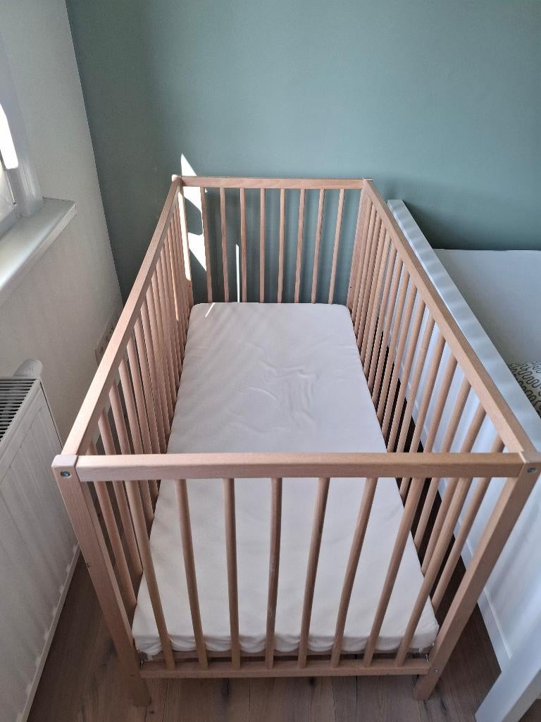 Babybed + matras + 1 overtrek, Matelas, Moins de 70 cm, Comme neuf, Enlèvement