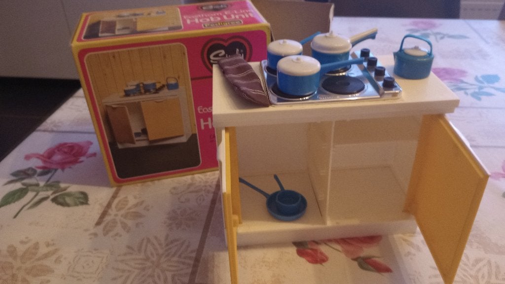 Lot sindy vintage meubeltjes, Ophalen, Gebruikt, Accessoires