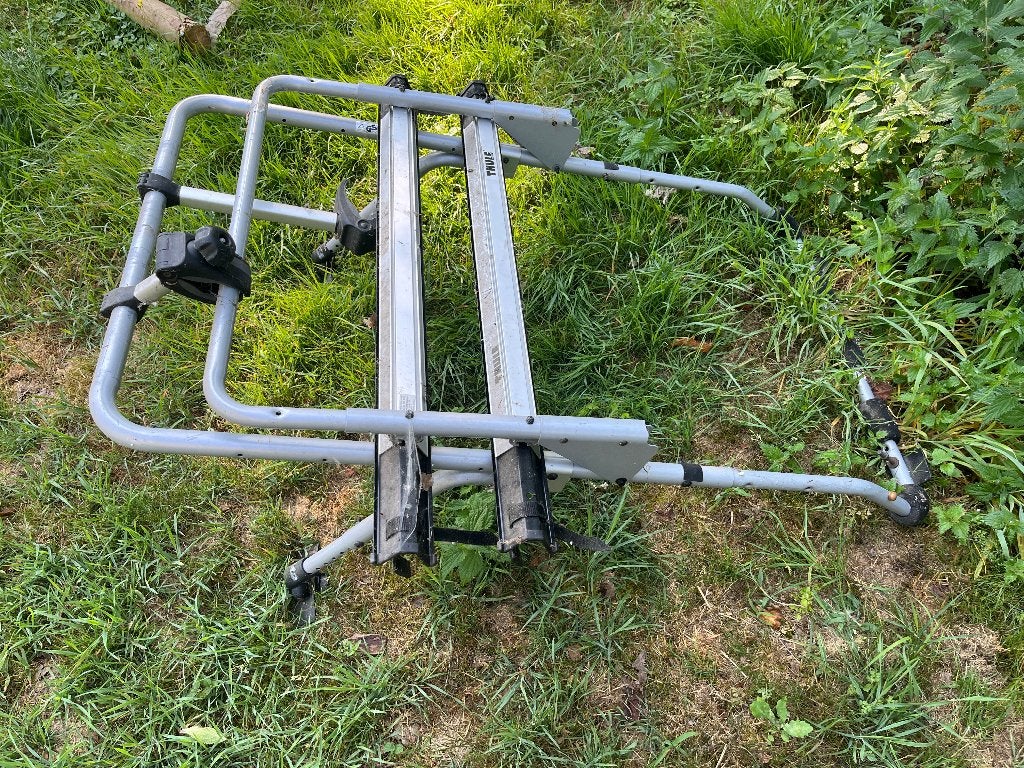 Fietsenrek voor op koffer van grote auto, Auto diversen, Fietsendragers, Ophalen, 2 fietsen, Gebruikt, Achterklepdrager