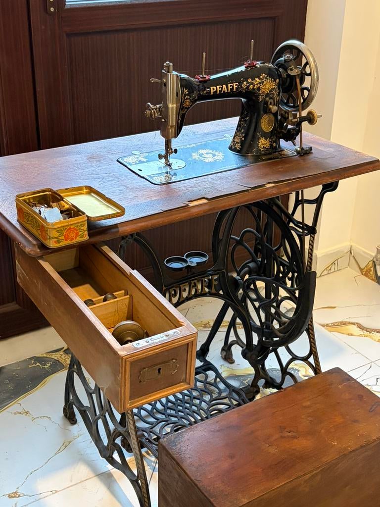 Machine à coudre PFAFF, Ophalen