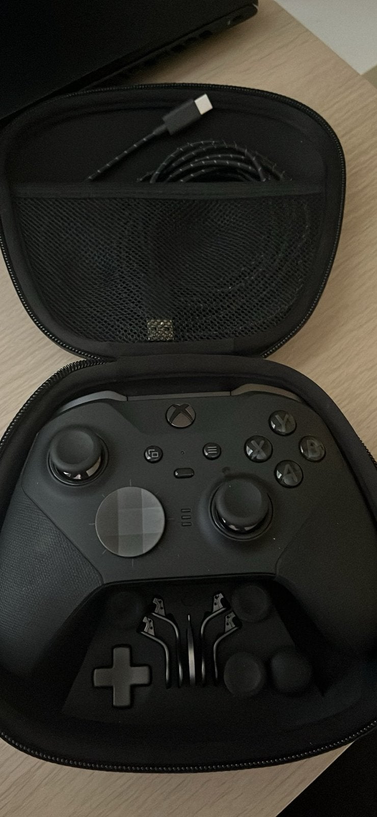 Xbox Elite 2 Controller, Enlèvement, Comme neuf, Contrôleur