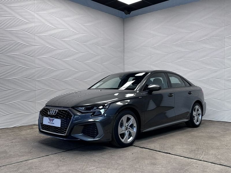 Audi A3 30 TDI*S-LINE*S-TRONIC*CARPLAY*LEDER*, Auto's, 4 deurs, Gebruikt, 4 cilinders, 116 pk