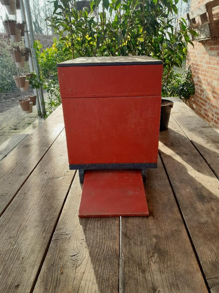 6 raams siplex kast, Augustus, Geslacht onbekend