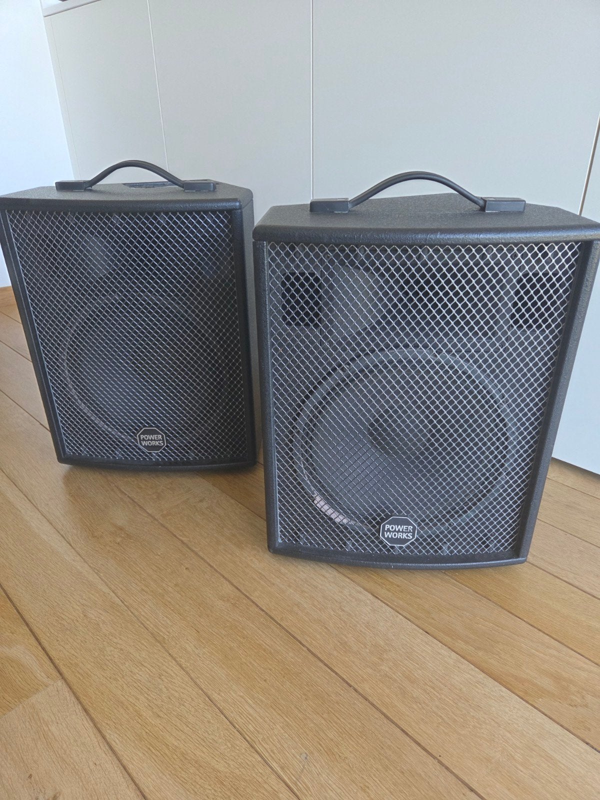 Power Works actieve en passieve luidspreker/ monitor, Ophalen
