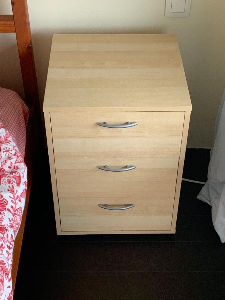 Table de chevet, Maison & Meubles, Chambre à coucher | Tables de chevet, Enlèvement, Comme neuf