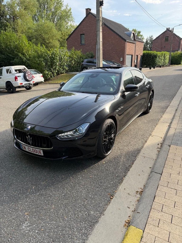 Maserati Ghibli, Auto's, Maserati, Automaat, 4 deurs, 257 kW, Zwart