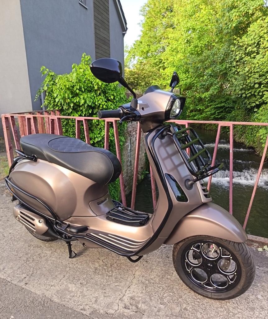 Vespa Sprint IGet classe A, Motos, Particulier
