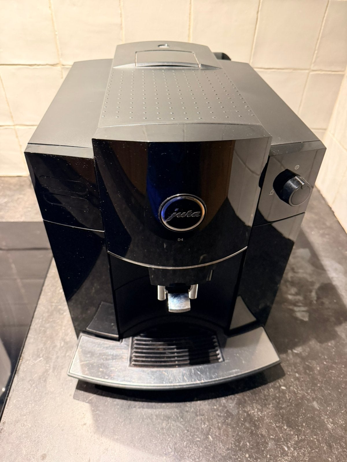 Jura D4, Electroménager, Enlèvement, Utilisé