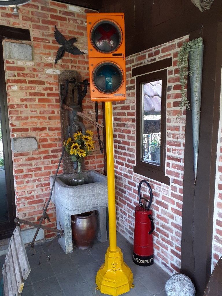 verkeerslicht (mooi bij oude benzinepompà, Ophalen, Gebruikt