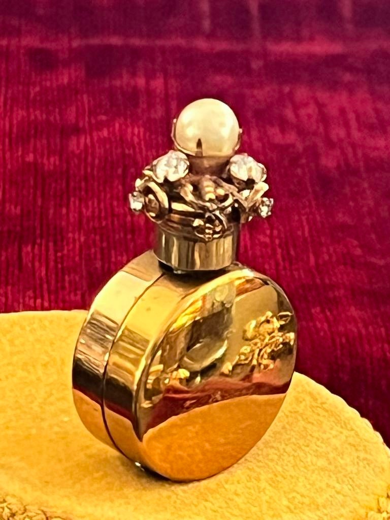 Antiek parfumflesje met parel en stenen – verguld  miniatuur, Verzamelen, Ophalen of Verzenden, Zo goed als nieuw, Miniatuur