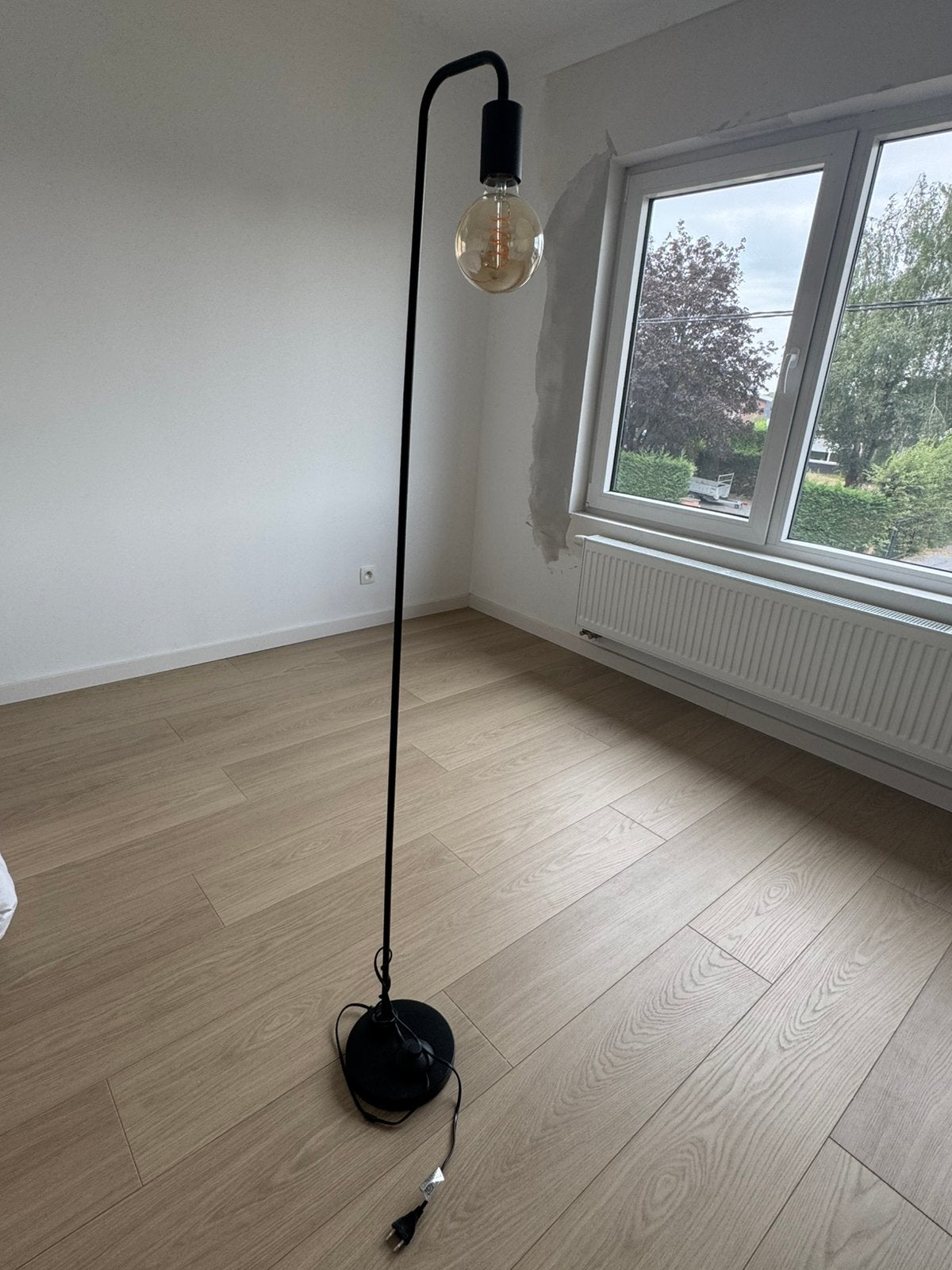 Vloerlamp metaal zwart, Ophalen, Zo goed als nieuw, Metaal