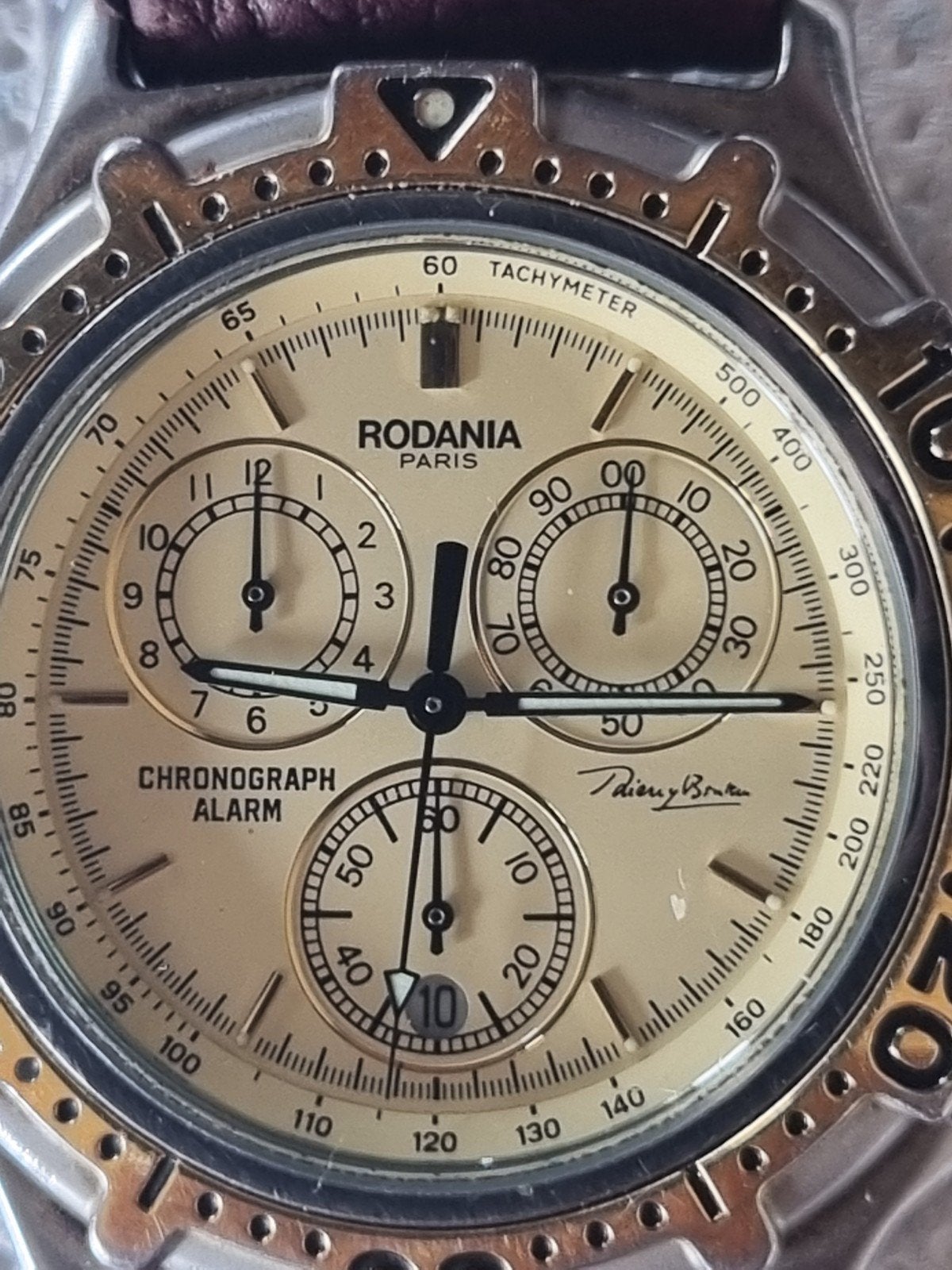 Je vends ma montre Rodania Thierry Boutsen de 1989 -280 euro, Ophalen