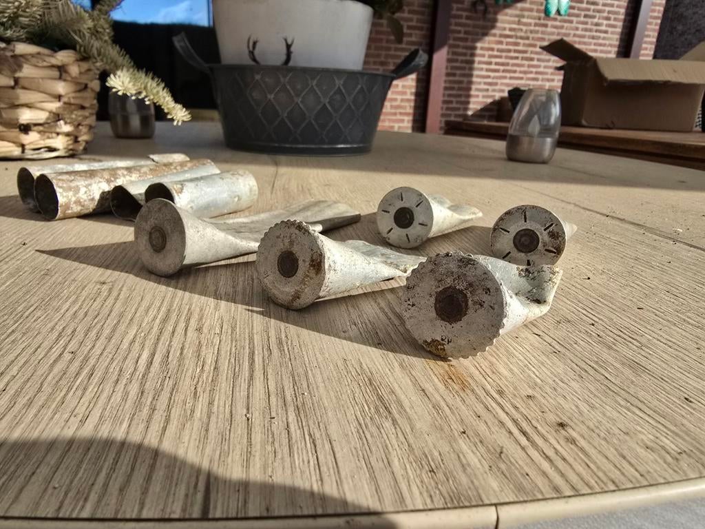 Duitse ww2 hulzen voor seinpistool (onklaar), Verzamelen, Militaria | Tweede Wereldoorlog, Ophalen of Verzenden, Landmacht, Hulzen of Bodemvondsten