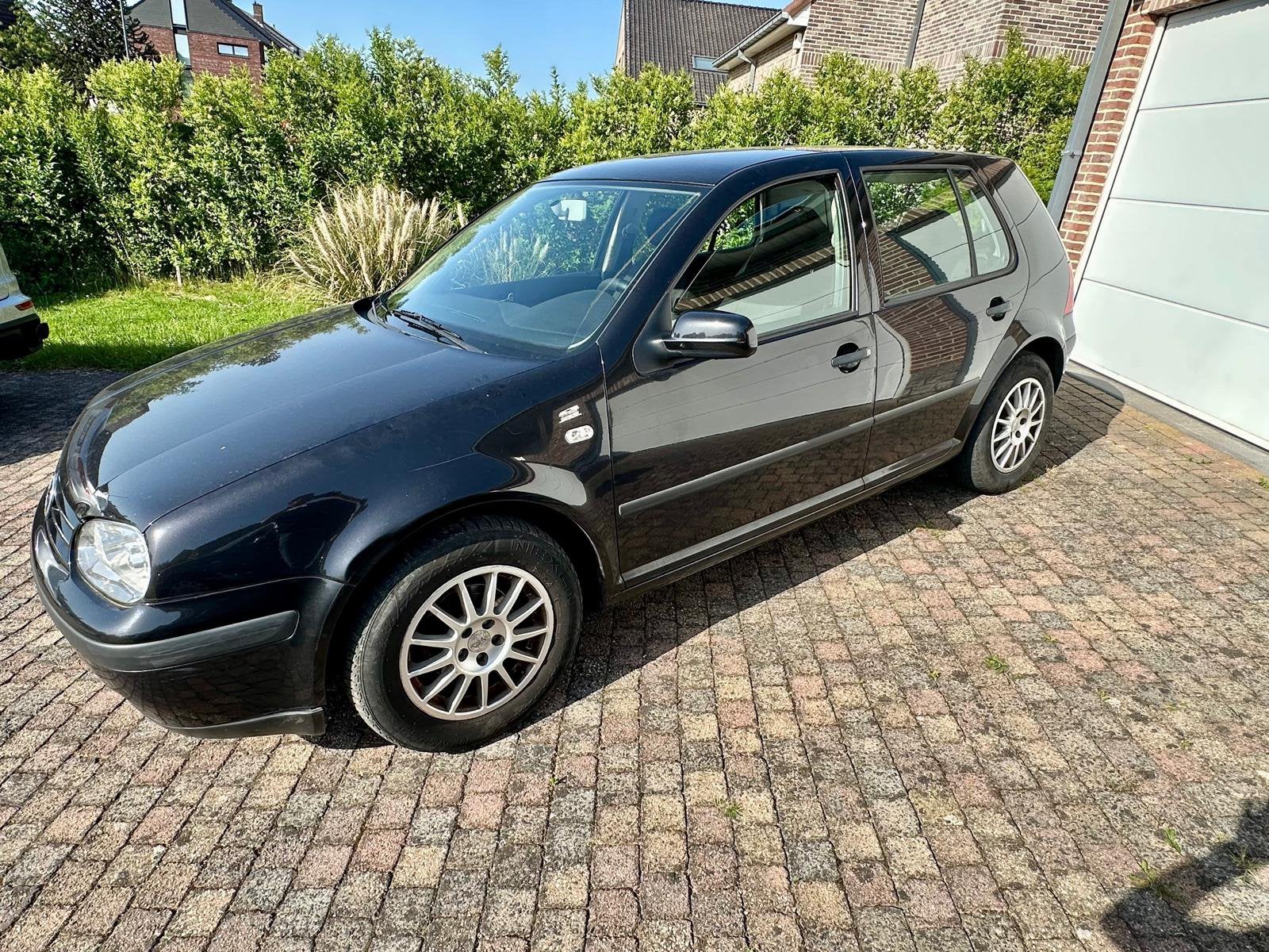 VW GOLF 4 - BENZINE LEZ OK 2030- Pret a immatriculé !! AIRCO, Electronic Stability Program (ESP), Zwart, Handgeschakeld, Grijs