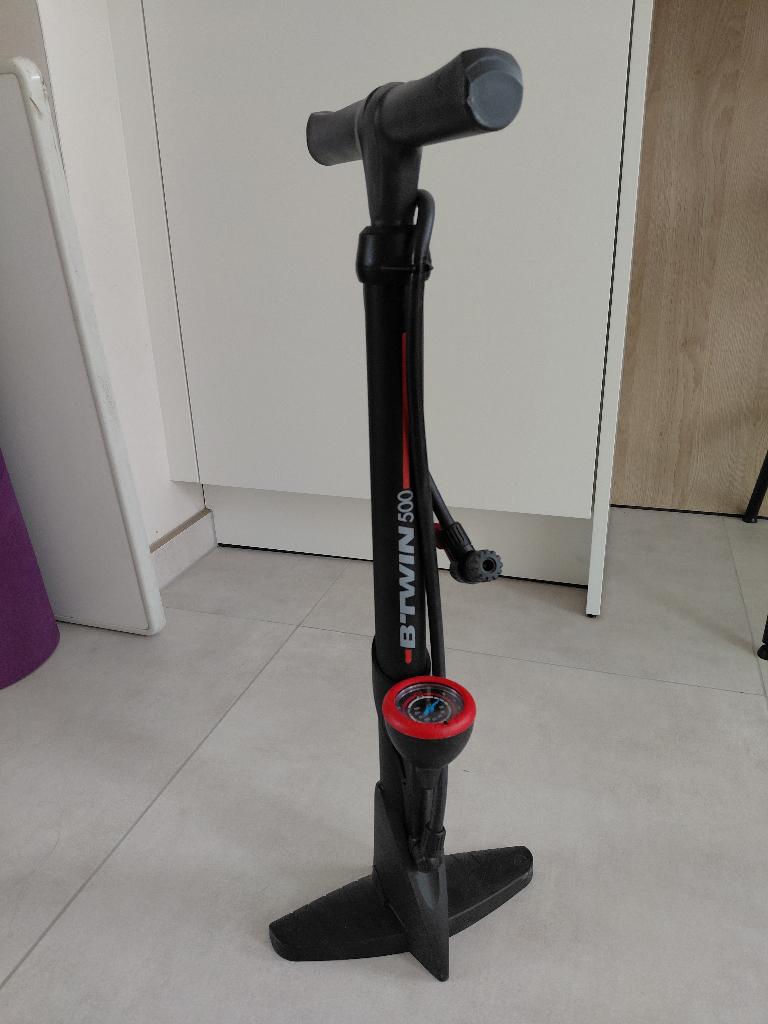 Fietspomp btwin 500 (decathlon), Ophalen, Zo goed als nieuw