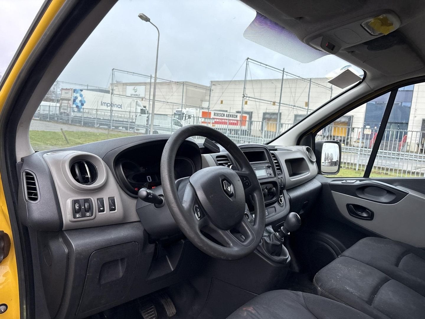 Renault Trafic 1.6 dCi T29 L2H1 Comfort Energy | € 4.350,- N, Parkeersensor, Overige kleuren, Bedrijf, Te koop